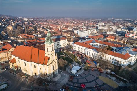 Rosszlanyok Szekszárd